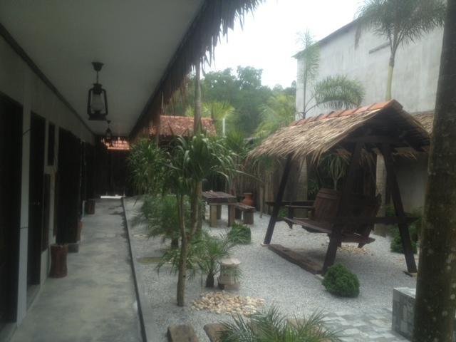 Hs Farm Waterpark Hotel Muar Exterior photo